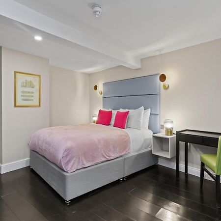 London'S Boutique Studio Exterior foto